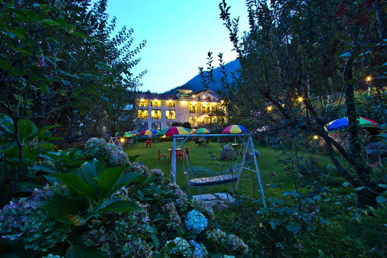 The Orchard Greens Manāli Εξωτερικό φωτογραφία